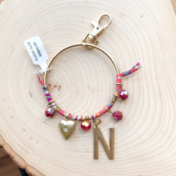 NWT Anthropologie Charm Monogram Keychain N - Picture 2 of 9